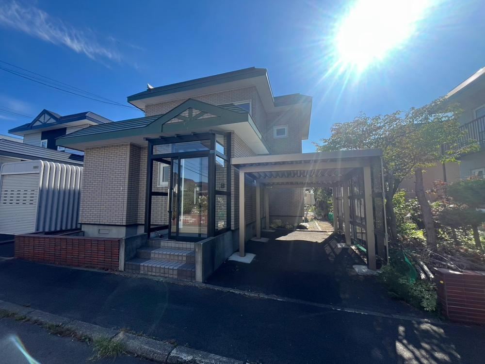 4LDK house in Higashi Ward, Sapporo, Hokkaido - Photo 1