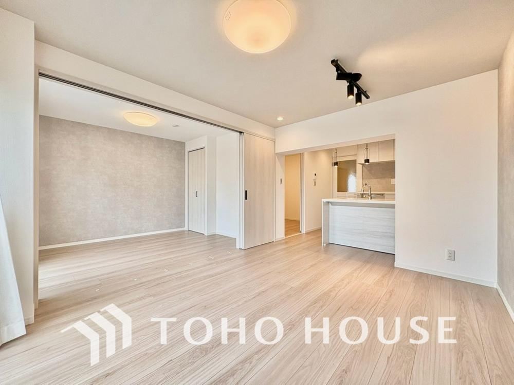 3LDK apartment in Ichikawa, Chiba - Photo 1