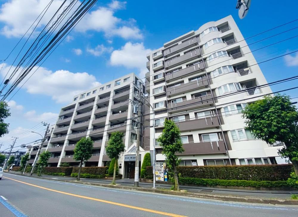 3LDK+S apartment in Yamato, Kanagawa - Photo 1