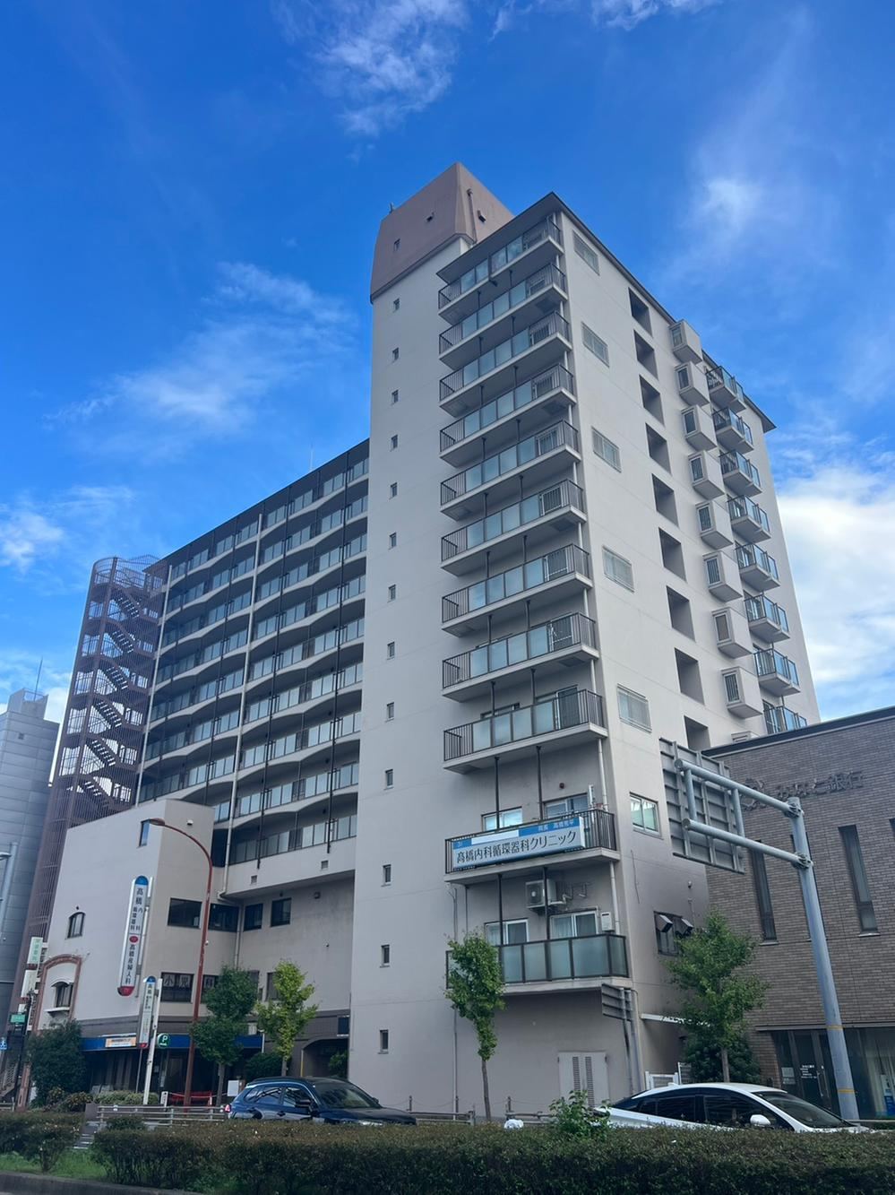 3LDK apartment in Nishinomiya, Hyogo - Photo 1