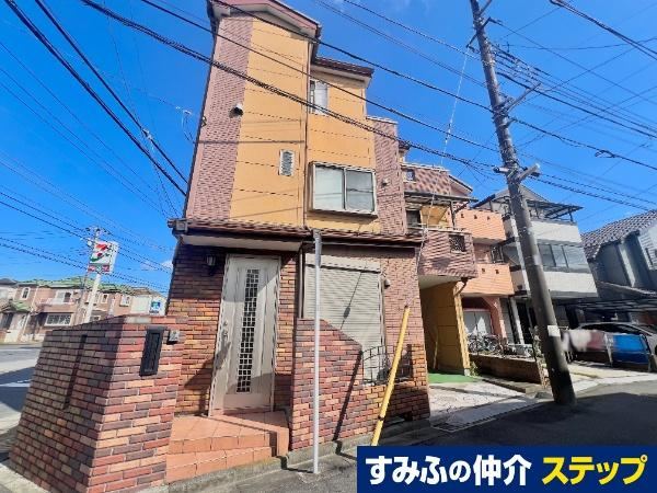 4LDK house in Adachi Ward, Tokyo - Photo 1