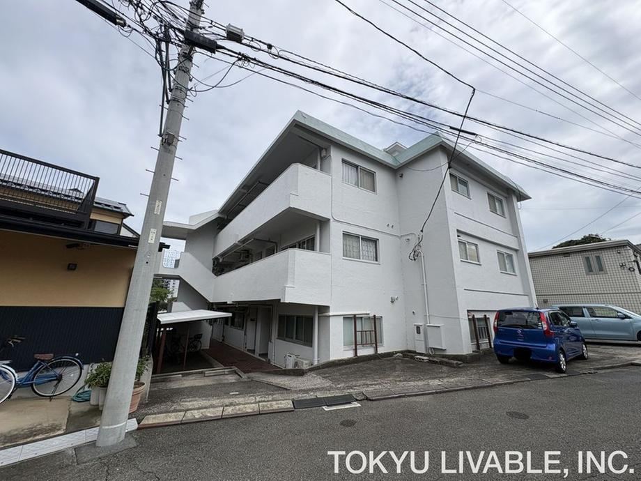 4DK apartment in Kanazawa Ward, Yokohama, Kanagawa - Photo 1