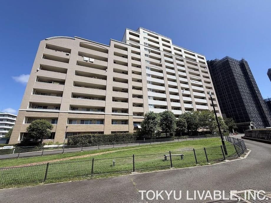 3LDK apartment in Miura, Kanagawa - Photo 1