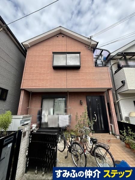 3LDK house in Yao, Osaka - Photo 1