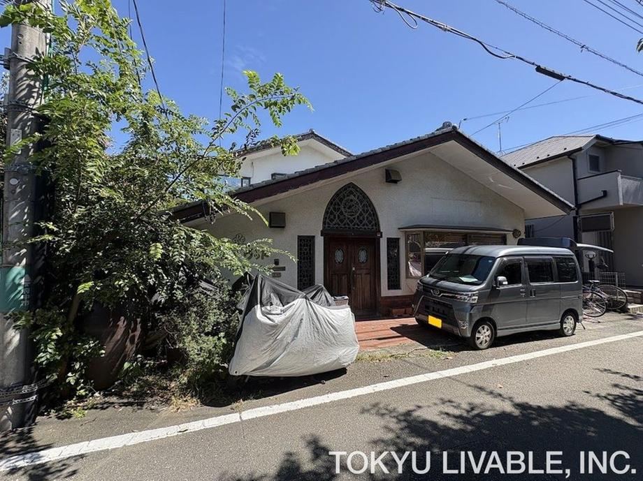 272 m² land in Fuchu, Tokyo - Photo 1