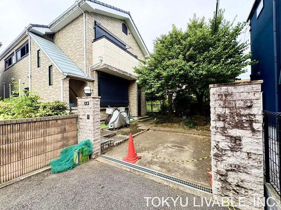 5LDK house in Setagaya Ward, Tokyo - Photo 1