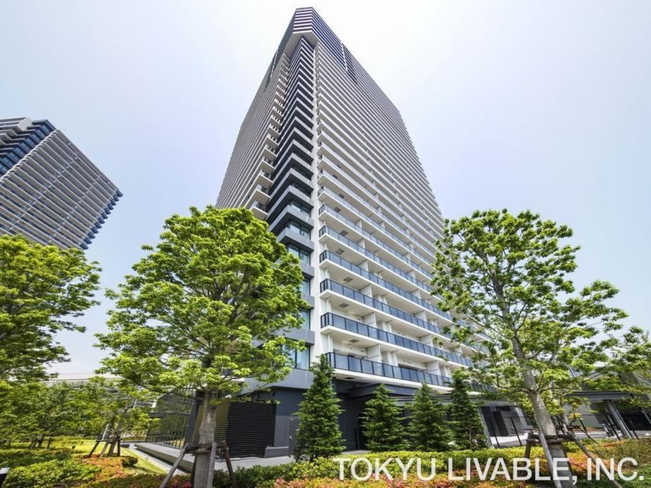 2LDK apartment in Koto Ward, Tokyo - Photo 1