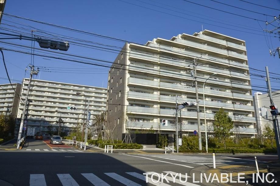 4LDK apartment in Machida, Tokyo - Photo 1