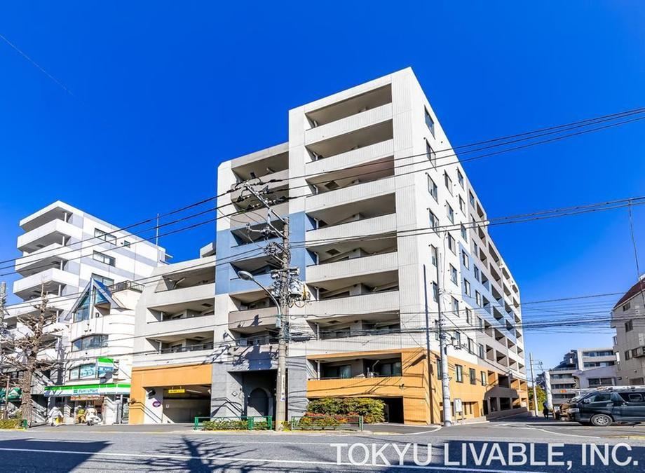 1LDK+S apartment in Toshima Ward, Tokyo - Photo 1