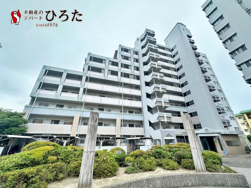 2LDK+S apartment in Kokurakita Ward, Kitakyushu, Fukuoka - Photo 1