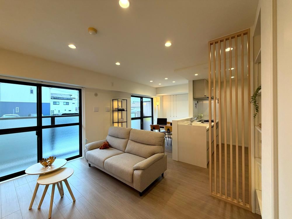 1LDK apartment in Ayase, Kanagawa - Photo 1