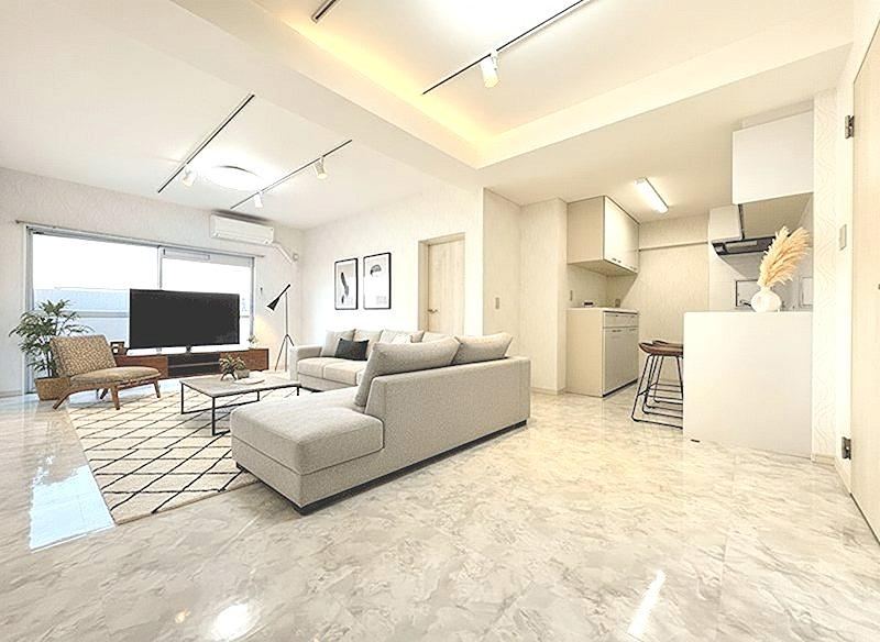 3LDK+S apartment in Kokurakita Ward, Kitakyushu, Fukuoka - Photo 1