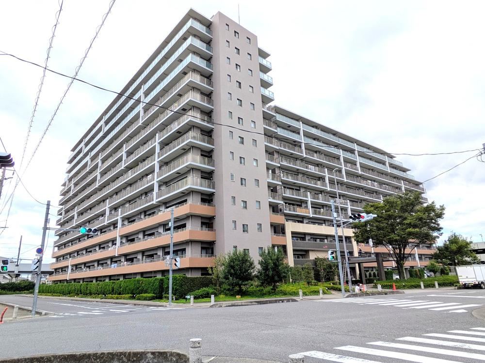3LDK apartment in Kuki, Saitama - Photo 1