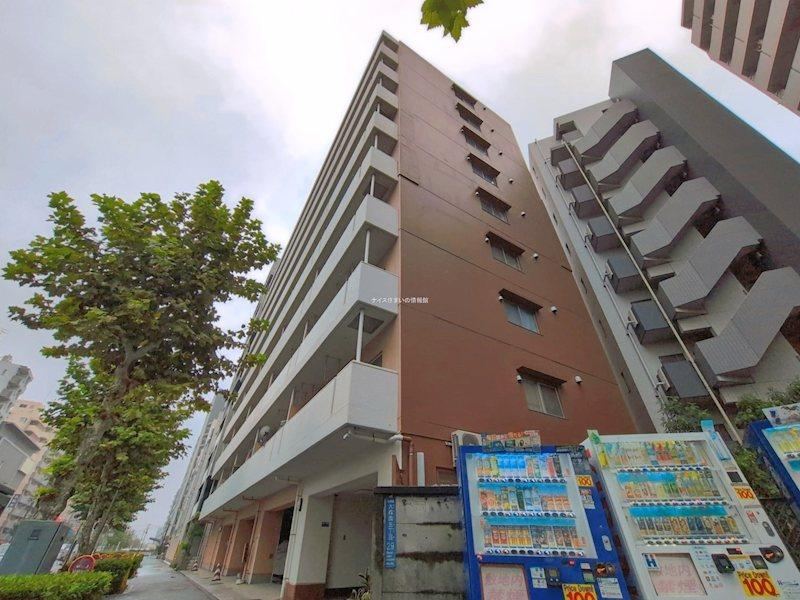 2LDK+S apartment in Ota Ward, Tokyo - Photo 1