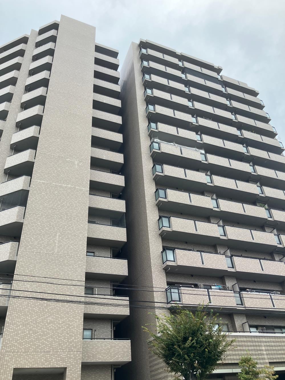 4LDK apartment in Kurume, Fukuoka - Photo 1