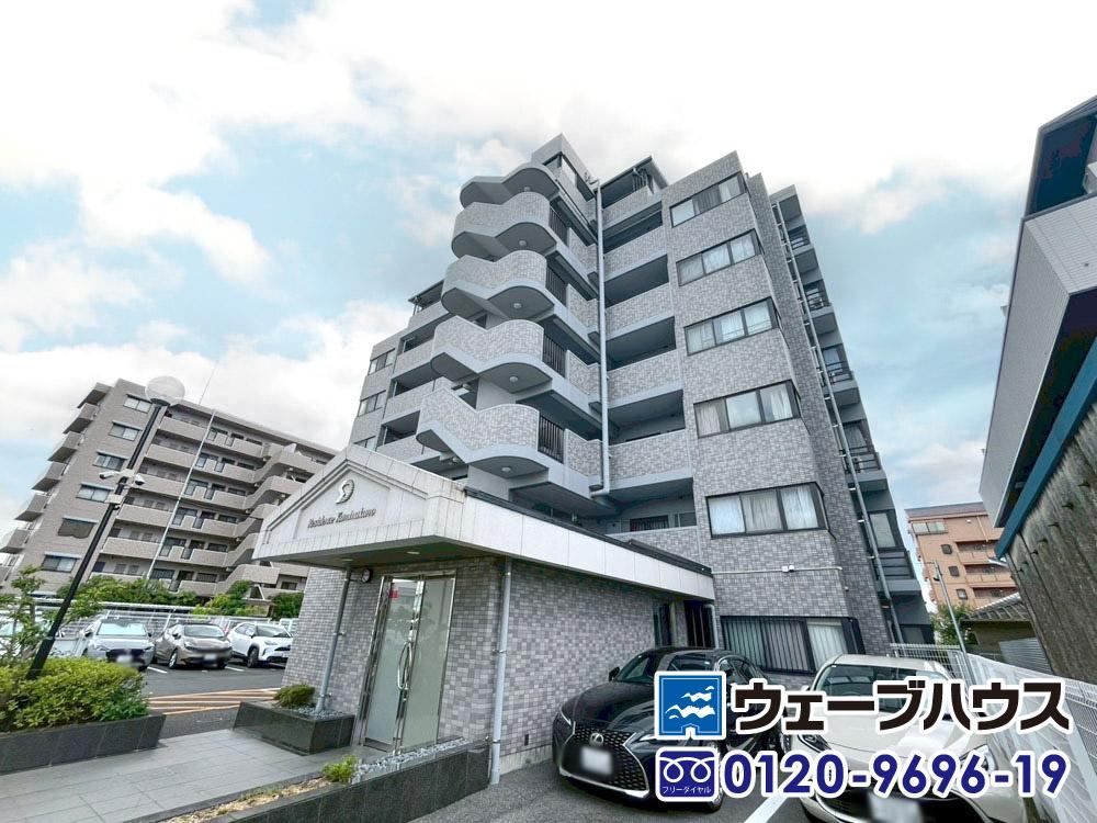 4LDK apartment in Kita Ward, Okayama - Photo 1