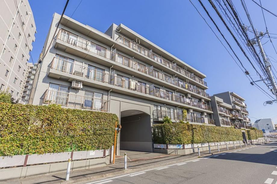 3LDK apartment in Kohoku Ward, Yokohama, Kanagawa - Photo 1