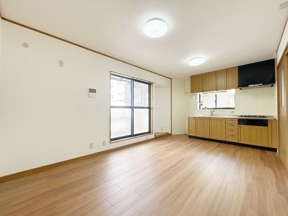 4LDK house in Joto Ward, Osaka - Photo 1