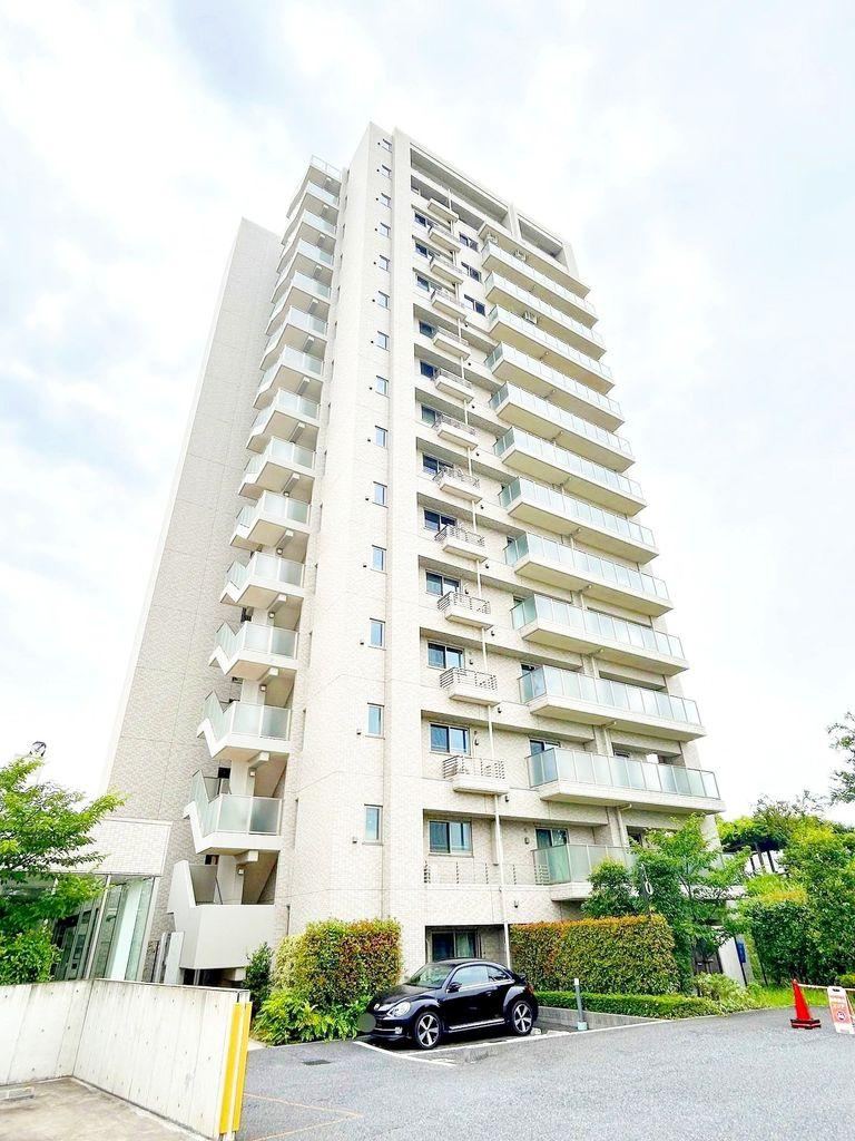 2LDK apartment in Ota Ward, Tokyo - Photo 1