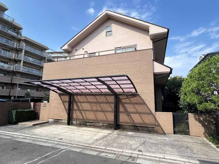4LDK house in Higashikurume, Tokyo - Photo 1