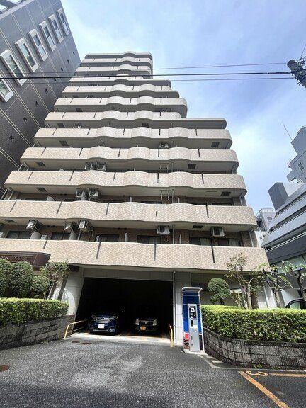 1LDK apartment in Chiyoda Ward, Tokyo - Photo 1