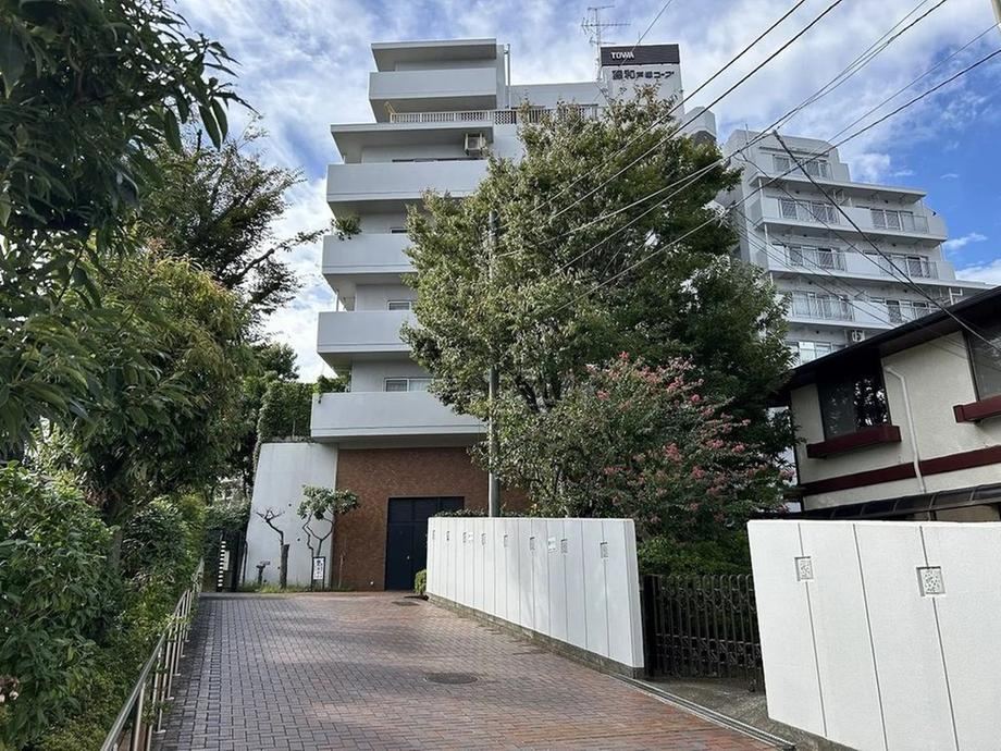 3LDK apartment in Totsuka Ward, Yokohama, Kanagawa - Photo 1