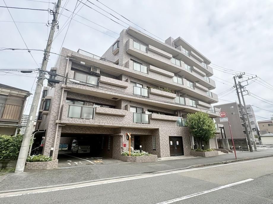 3LDK apartment in Kawasaki Ward, Kawasaki, Kanagawa - Photo 1