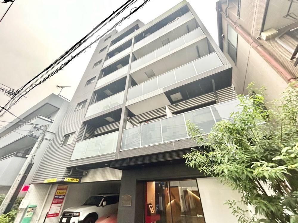 2LDK apartment in Arakawa Ward, Tokyo - Photo 1