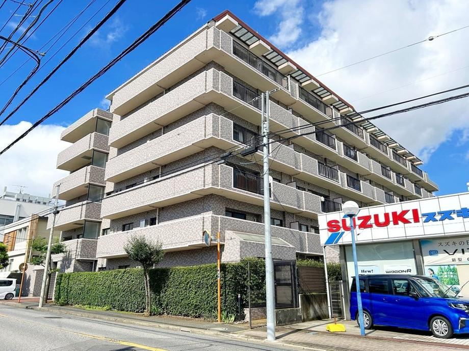 3LDK apartment in Funabashi, Chiba - Photo 1