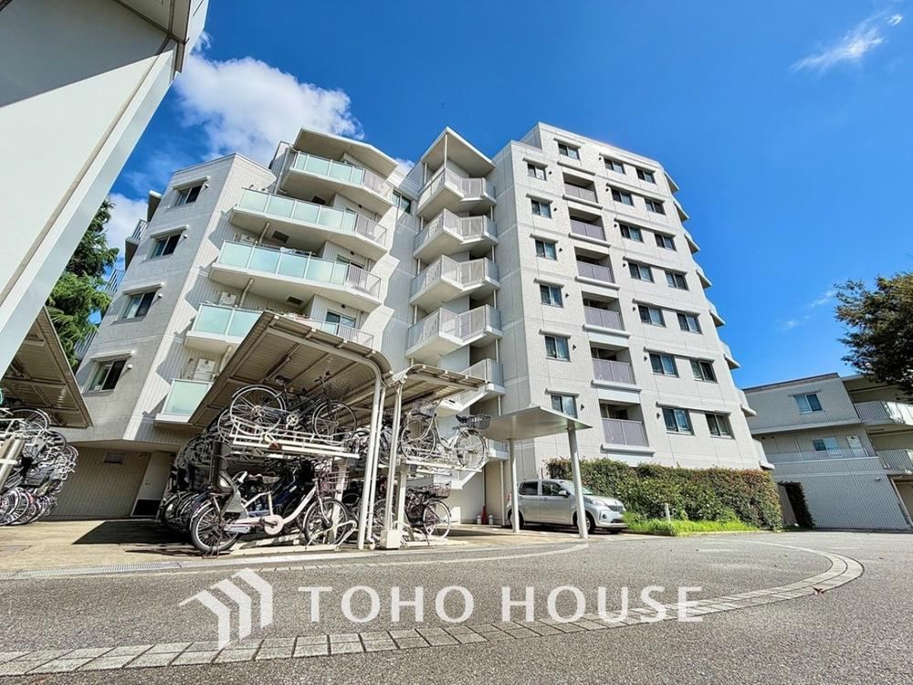 3LDK apartment in Nakano Ward, Tokyo - Photo 1