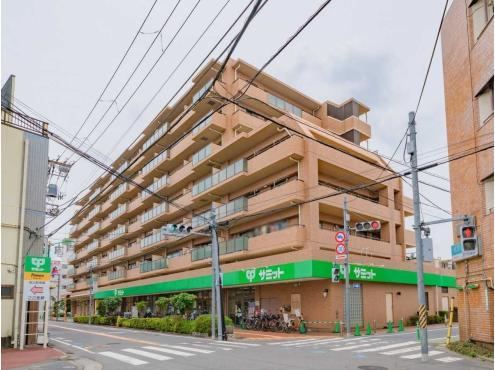 3LDK apartment in Setagaya Ward, Tokyo - Photo 1