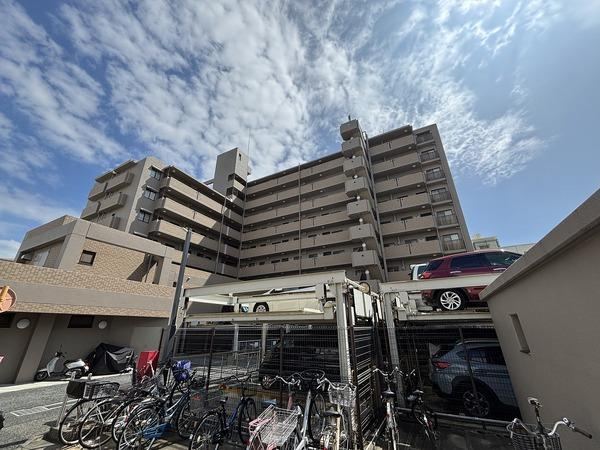 3LDK apartment in Hirano Ward, Osaka - Photo 1