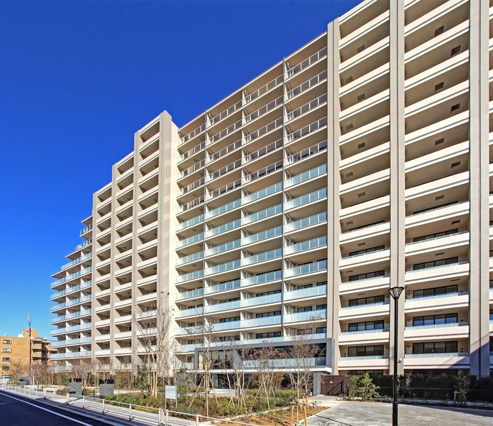 3LDK apartment in Itabashi Ward, Tokyo - Photo 1