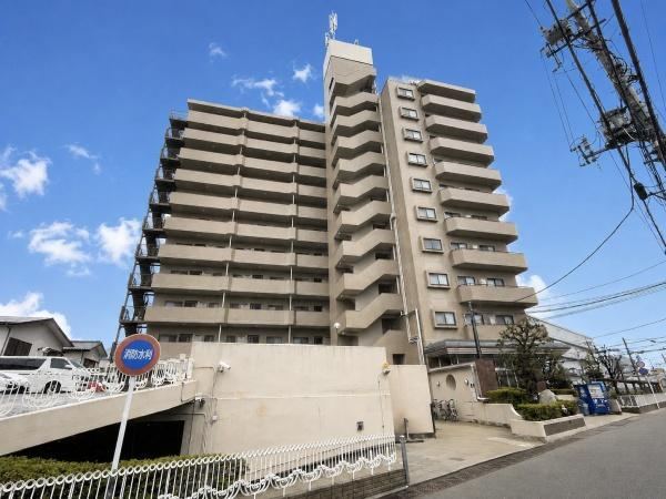 3LDK apartment in Matsudo, Chiba - Photo 1