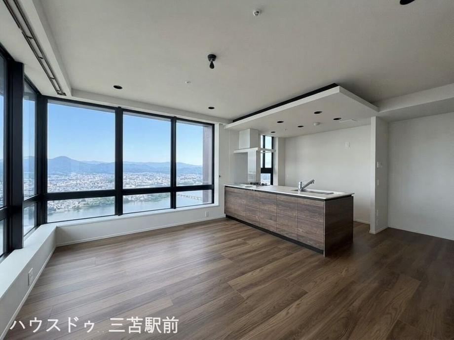 3LDK apartment in Higashi Ward, Fukuoka - Photo 1