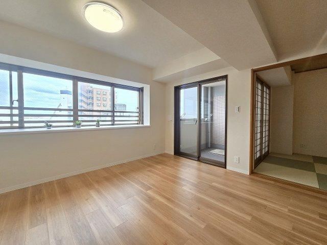 2LDK+S apartment in Hiratsuka, Kanagawa - Photo 1
