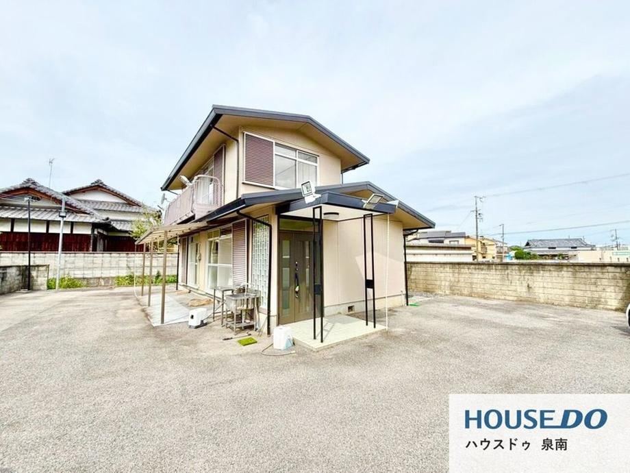 4LDK house in Hannan, Osaka - Photo 1