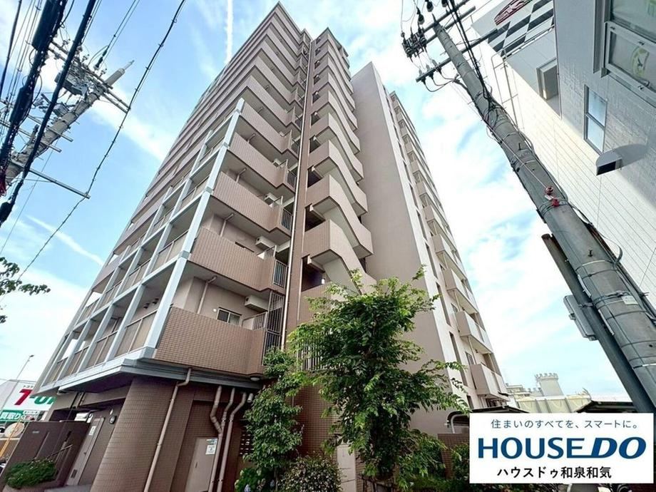 3LDK apartment in Nishi Ward, Sakai, Osaka - Photo 1