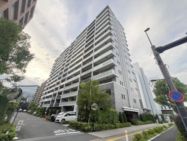 4LDK apartment in Koto Ward, Tokyo - Photo 1