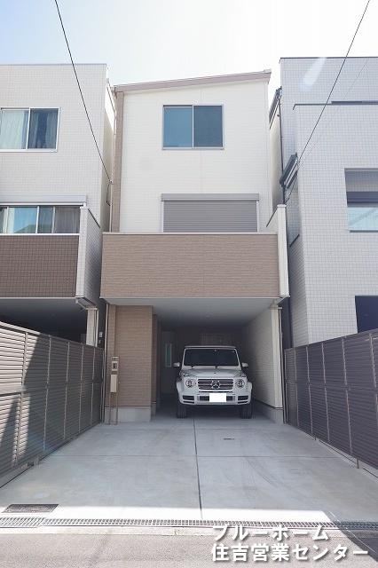 4LDK house in Higashisumiyoshi Ward, Osaka - Photo 1