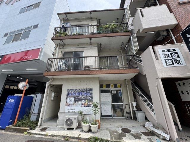 1DK house in Bunkyo Ward, Tokyo - Photo 1