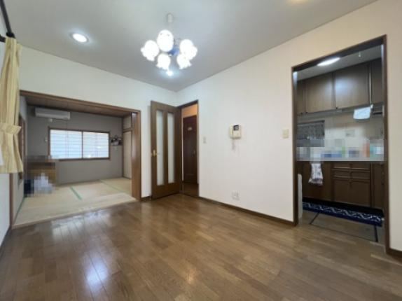 4DK house in Yokosuka, Kanagawa - Photo 1