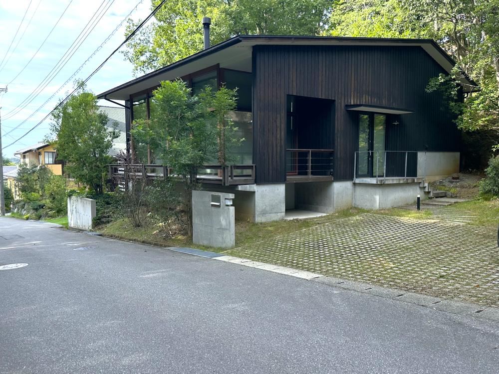3LDK+2S house in Nomi, Ishikawa - Photo 1