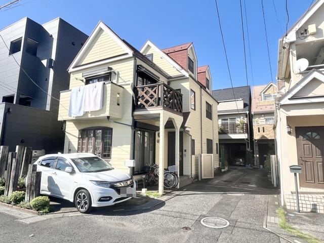 4LDK house in Kawaguchi, Saitama - Photo 1