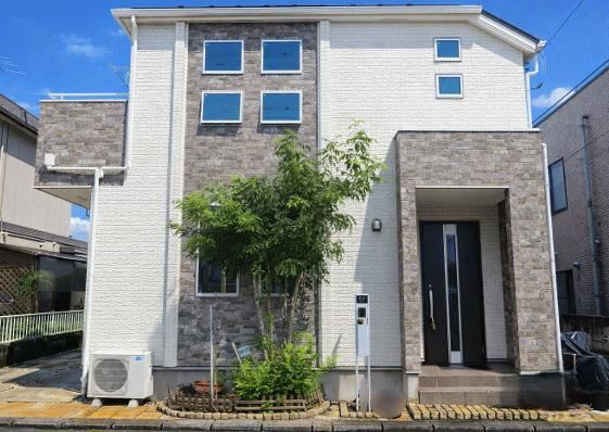 3LDK house in Hamura, Tokyo - Photo 1