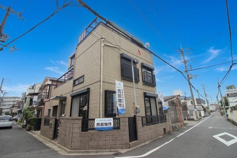 6LDK house in Kishiwada, Osaka - Photo 1