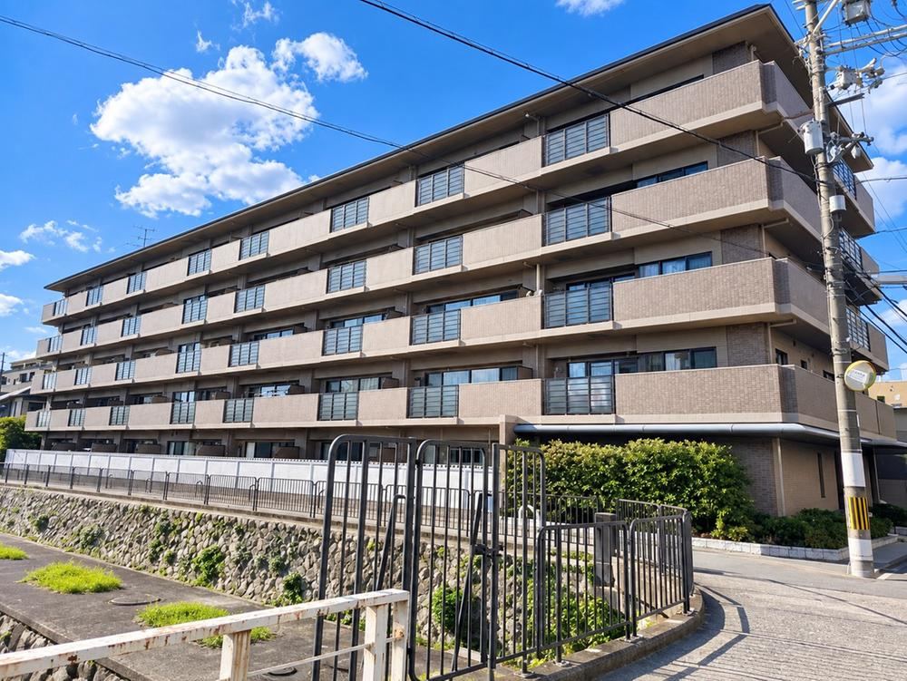 3LDK apartment in Sakyo Ward, Kyoto - Photo 1