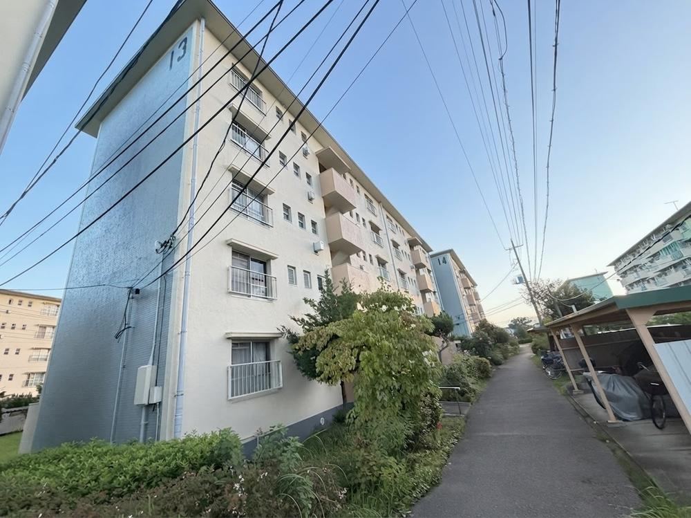 2LDK apartment in Nishi Ward, Saitama - Photo 1