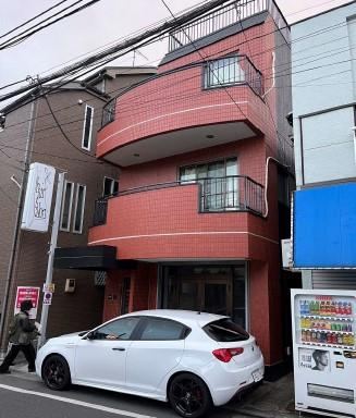 2LDK house in Nakano Ward, Tokyo - Photo 1