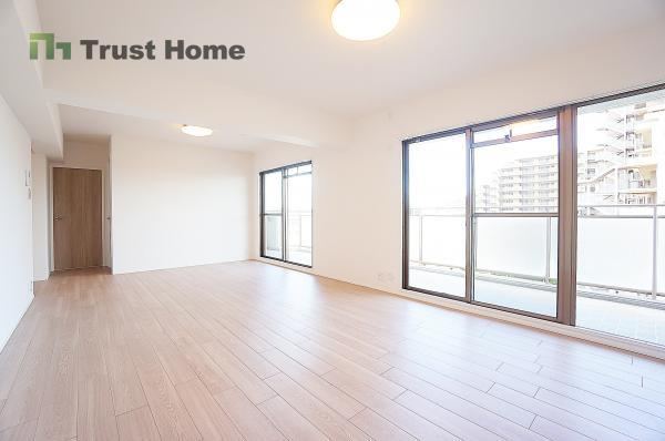 4LDK apartment in Higashinada Ward, Kobe, Hyogo - Photo 1